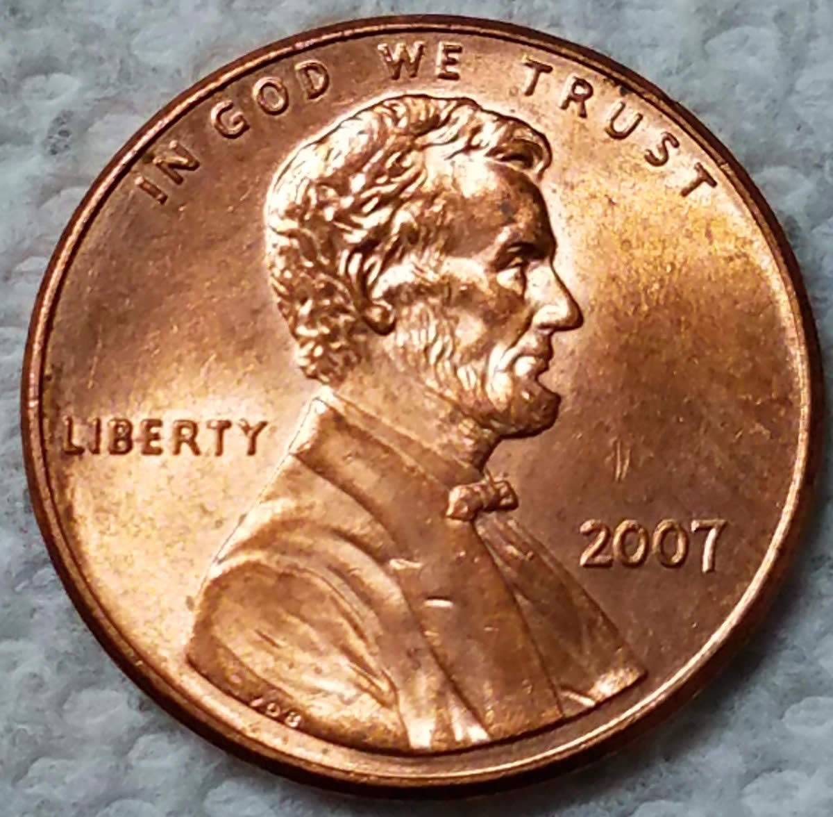 2007-P-Lincoln-Additional-Dot-Inside-Letter-